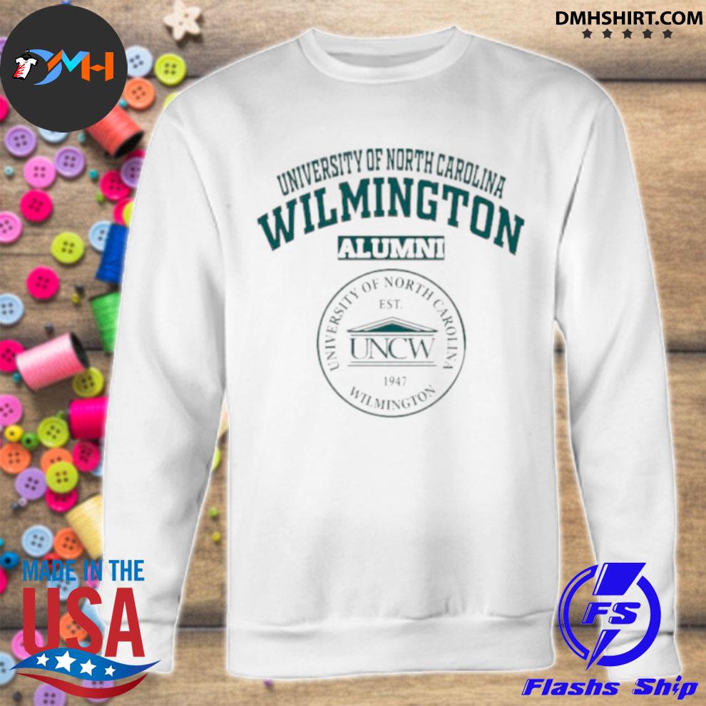 Uncw alumni online sweatshirt